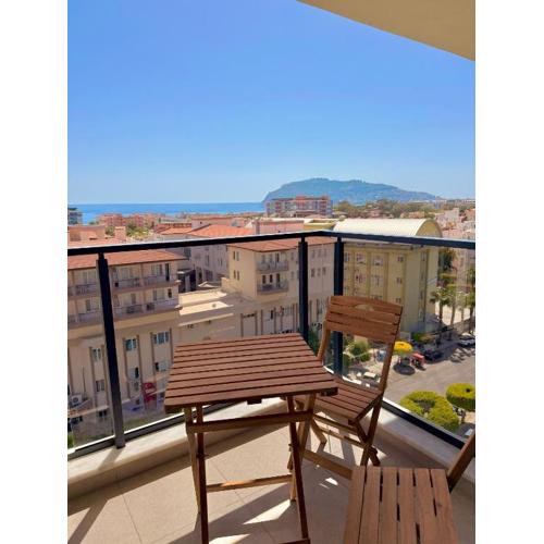 SA Apartments! Luxury Sea View 2BD Duplex