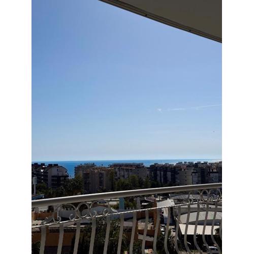 SA Apartments! Sea View 2bd Flat