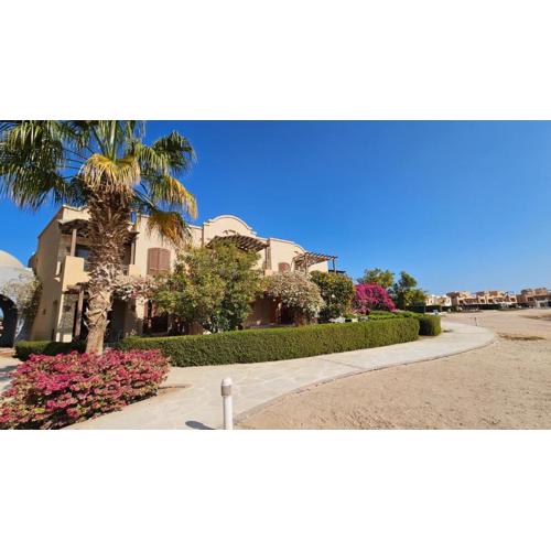 Sabina - A Luxurious Fully Furnished Ground Floor 2BD Apartment in El Gouna-Red Sea