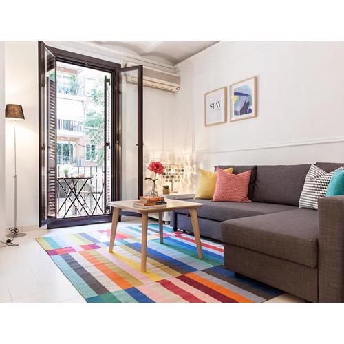 Sagrada Familia ART Apt By MyRentalHost