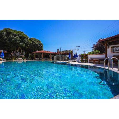 Şahin Villa Apart