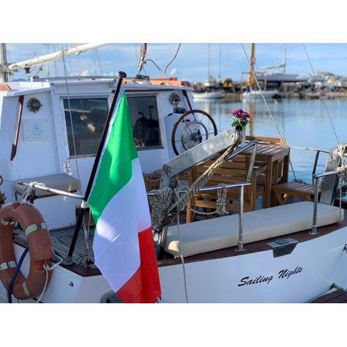 Sailing Nights Boat&breakfast