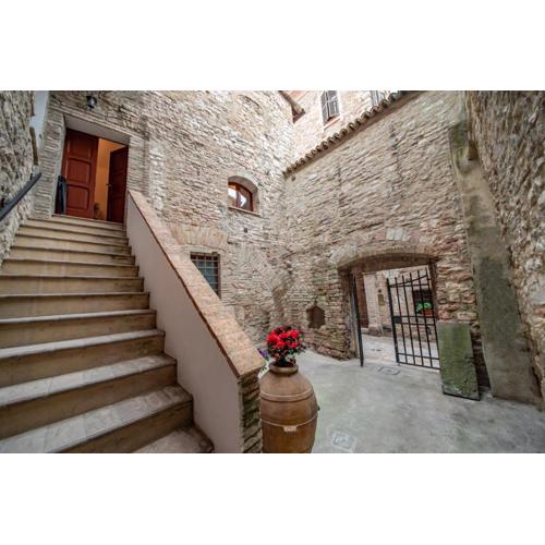Saint Francis Apartment
