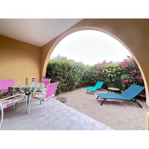 Sainte-Maxime : T2 calme avec piscine, terrasse, proche plages et commerces - FR-1-226-552