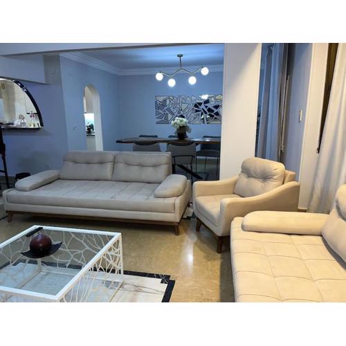 Sakura 3 bedroom newly renovated