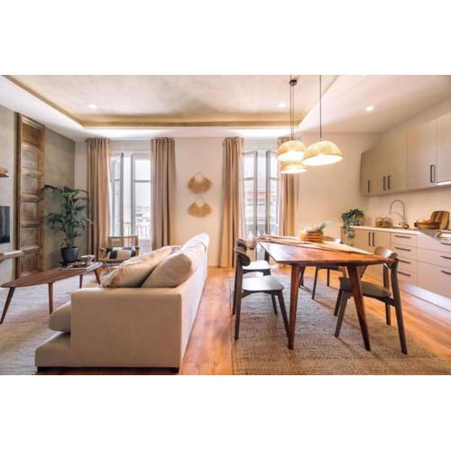 Salonga - 1 bedroom and balcony in Eixample Esquerra