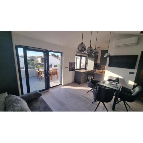 Salt and Sun Apartment