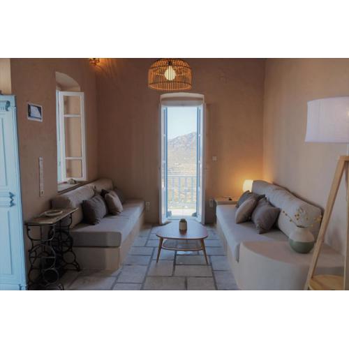 Salty Edge Holiday Home