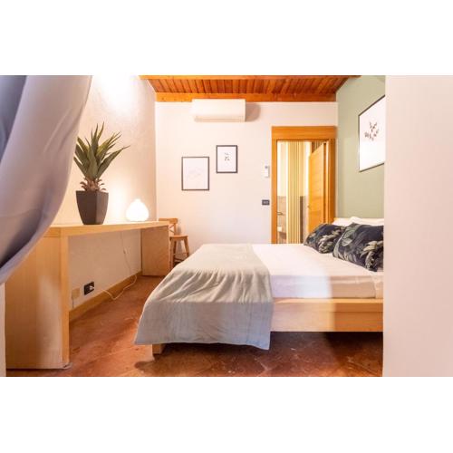 San Fedele Apartment - Historical Como City Center by Rent All Como