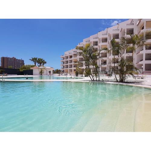 San Marino with heated pool, only 450 meters to the beach, aircondition, wifi