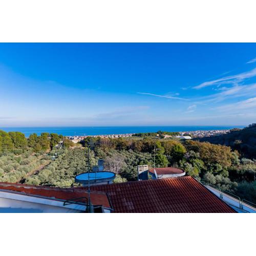 San Silvestro - Bright Home with Private Parking!