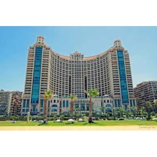 San Stefano Grand Plaza
