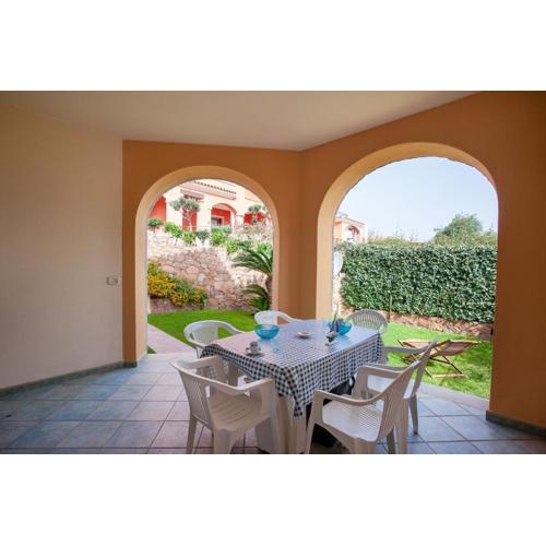 San Teodoro - Four-room apartment, 4 steps from the center, Citai