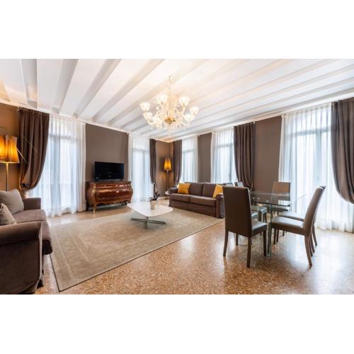San Teodoro Palace - Luxury Apartments