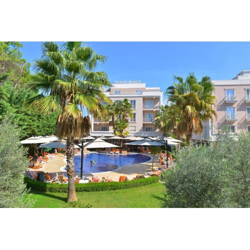 Sandy Beach Resort