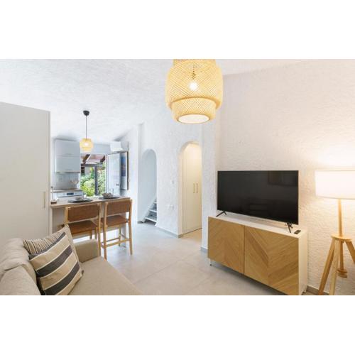 Sani Bliss by halu!, 2-BD villa with private garden
