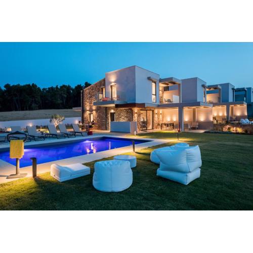 Sani e belli by halu!, Villas with private pool