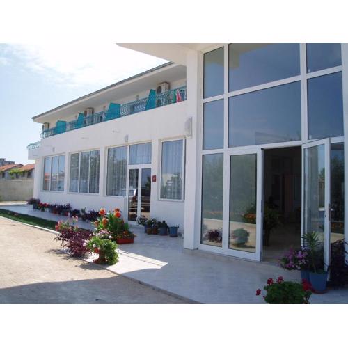 Sani Family Hotel