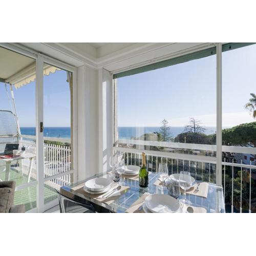 Sanremo Seaview Terrace Mini Flat