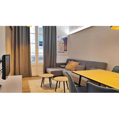 Sant Antoni 3 - Downtown Barcelona. Modern