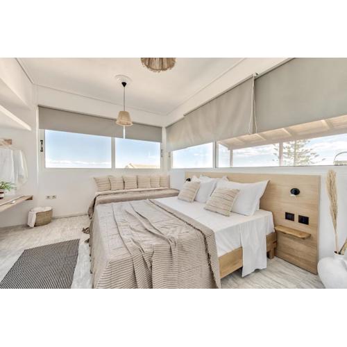 Santa Maroma Rooms & Houses