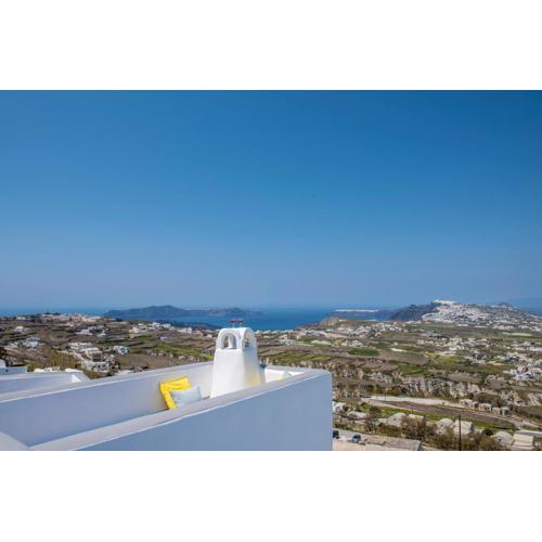 Santorini 180 Degrees