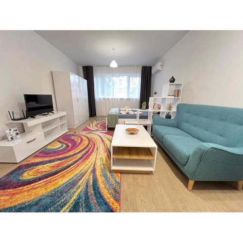 Santorini modern and cosy Apt near UNSS and NSA w WiFi
