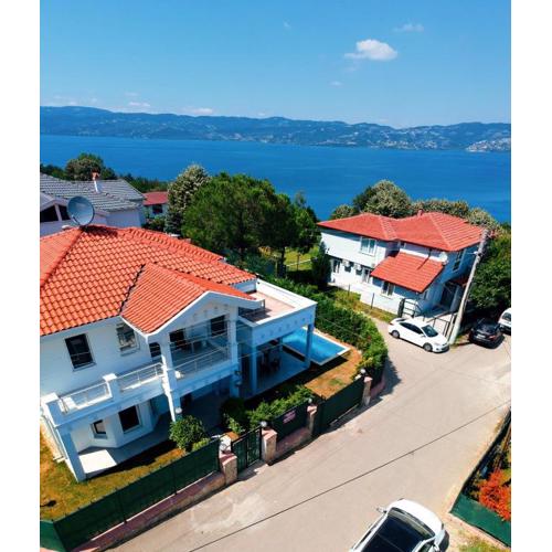 Sapanca Manzara Villa 2 Isıtma Havuzlu