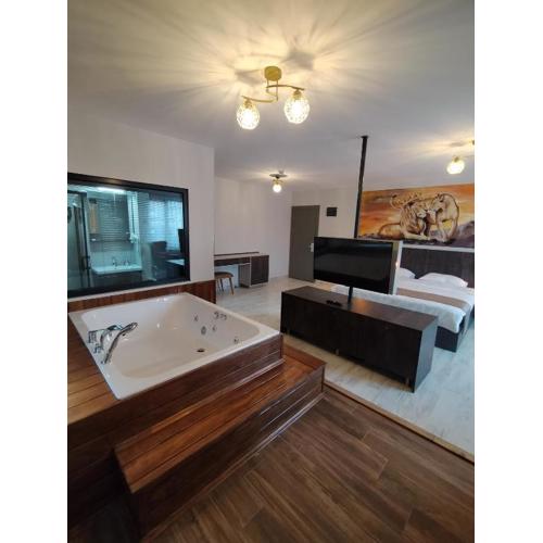 SAR-PER Hotel