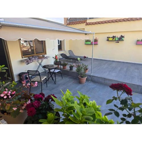Saranda Beach Apartment