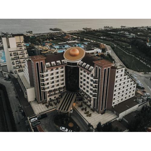 Saturn Palace Resort