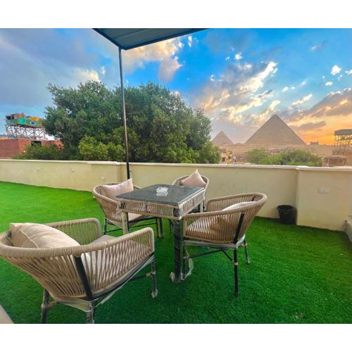Savor Vysta pyramids view hotel