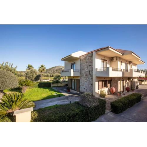 Savvinas House Faliraki-Traganou Beach