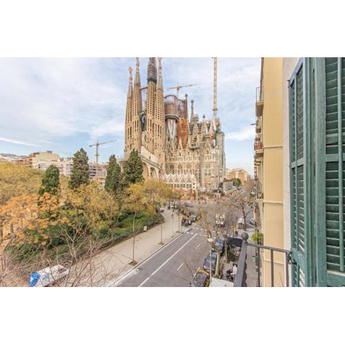 SCENARIO & LLUM - Sagrada Familia