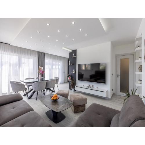 Scenic Kastel Luksic Apartments - Two Bedroom Apartment