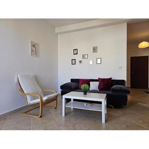 Scenic Stays with Space, Style & Simplicity