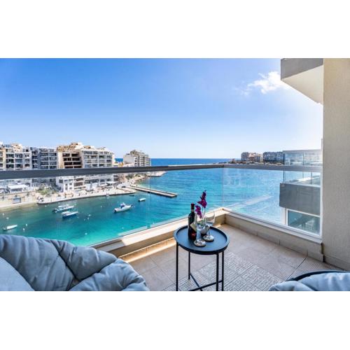 Scenic view 2BR flat in St Julian\