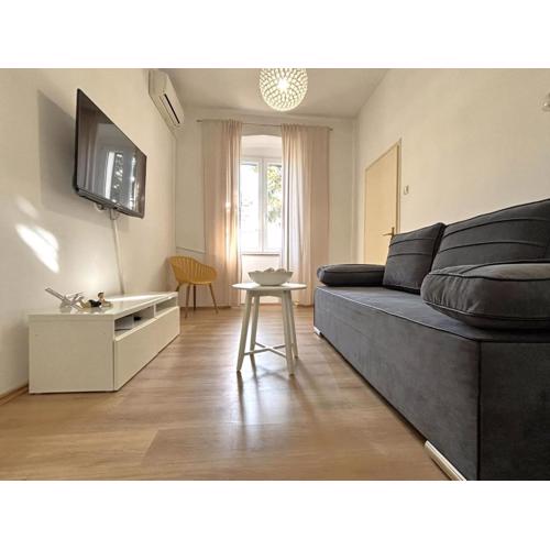Schönes Appartement Mit Terrasse