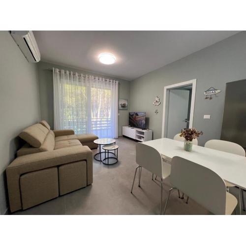 Sea Breeze Apartment, Qerret