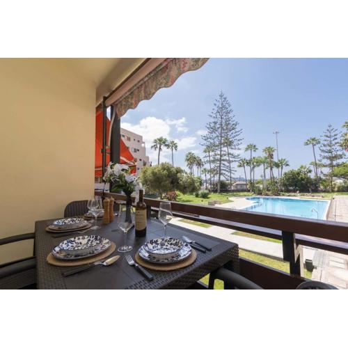 Sea Breeze Frontline Apartment