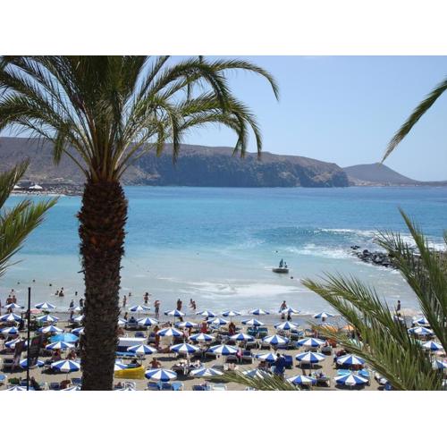 Sea Breeze in Playa de las Americas with parking