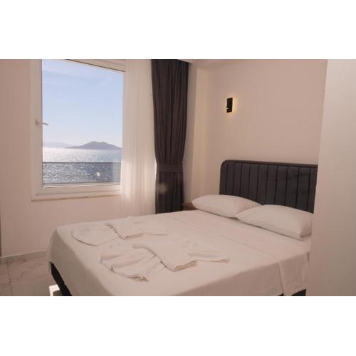 Sea Door Hotel