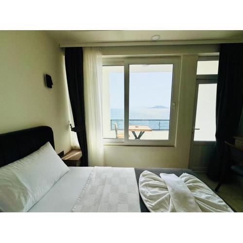 Sea Door Hotel