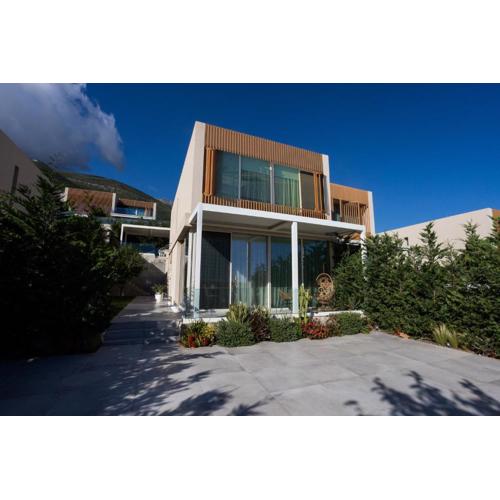 Sea Drive Luxury Vila Green Coast