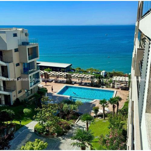 Sea Front View Studio Apartment - Dolce Vita 2