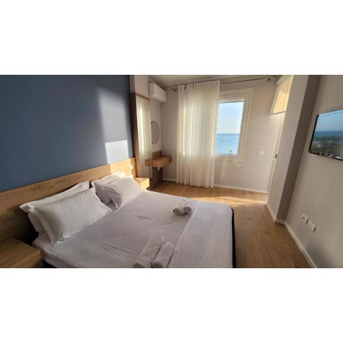 Sea Gate apartment
