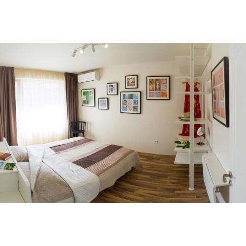 Sea grape wine flat in old center