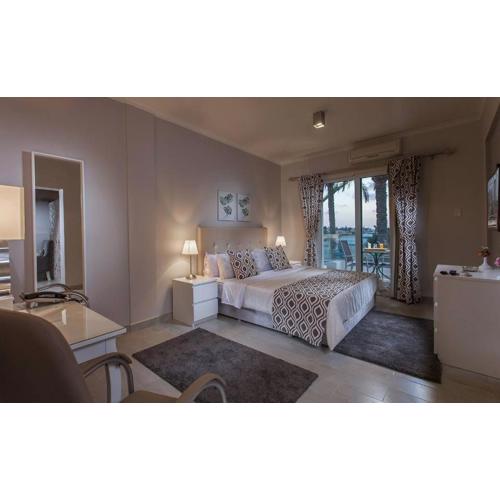 Sea Gull Marina Hotel