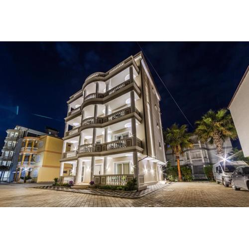 Sea La Vie Suites