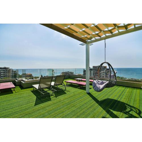 Sea lounge Varna